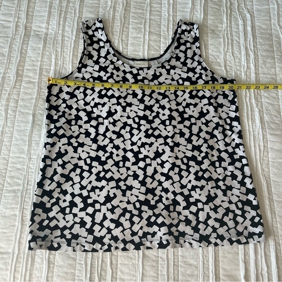 2/$30 Chico's Graphic Tank in Black and White SZ 3 Chico's= XL 16 - Picture 10 of 10